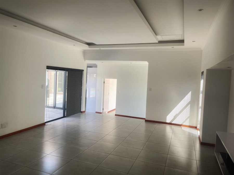 4 Bedroom Property for Sale in Wild Olive Estate Free State